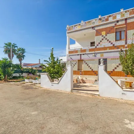 Luxury House With Swimming Pool In Torre Chianca Porto Cesareo