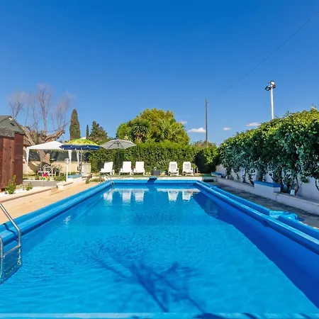 Luxury House With Swimming Pool In Torre Chianca